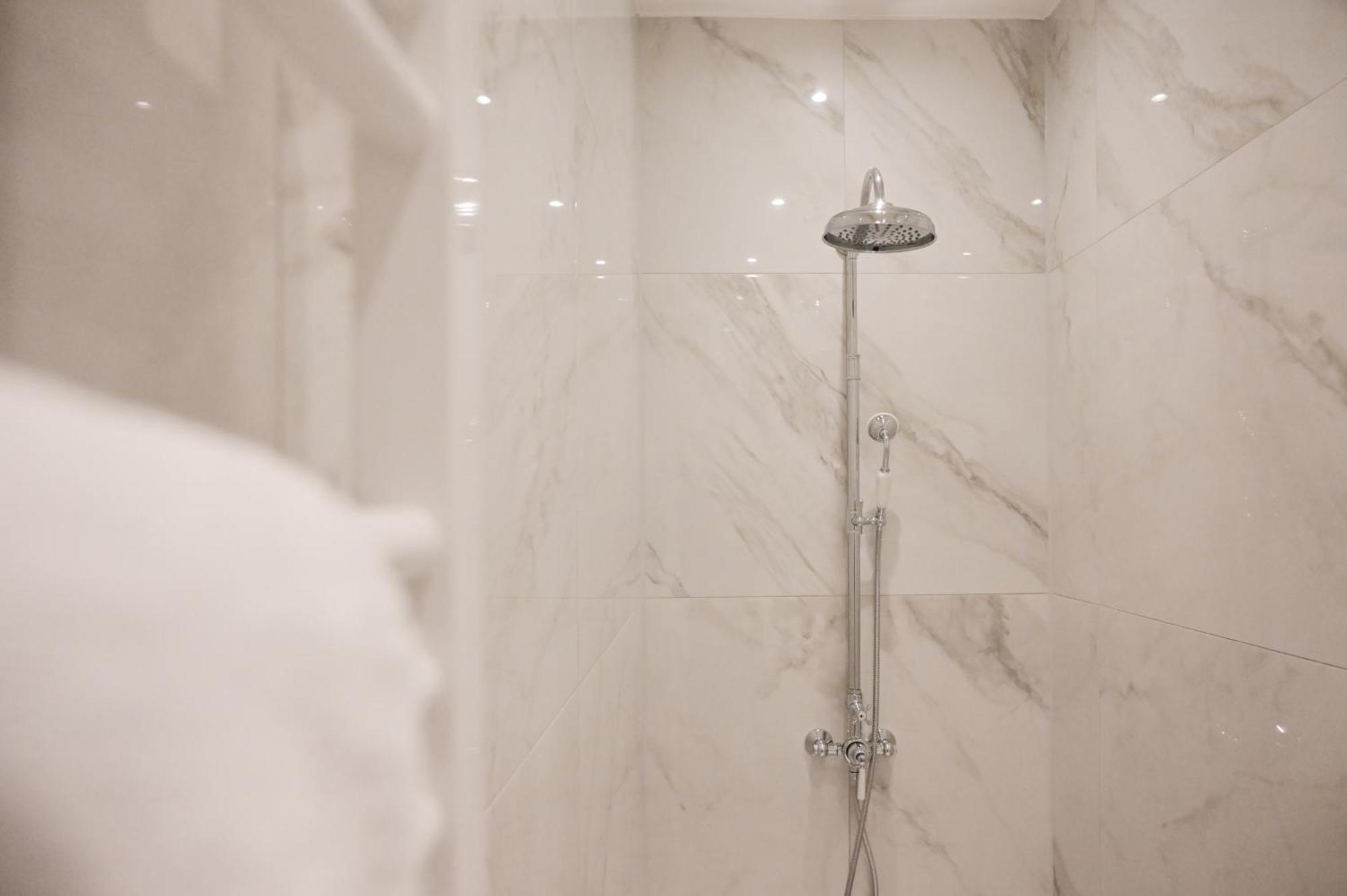 Villa Gutenberg Le Grand ---Free Parking--- Klagenfurt am Woerthersee Ngoại thất bức ảnh